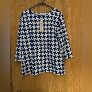 Nuggles top blue and white houndstooth size 2X with tags